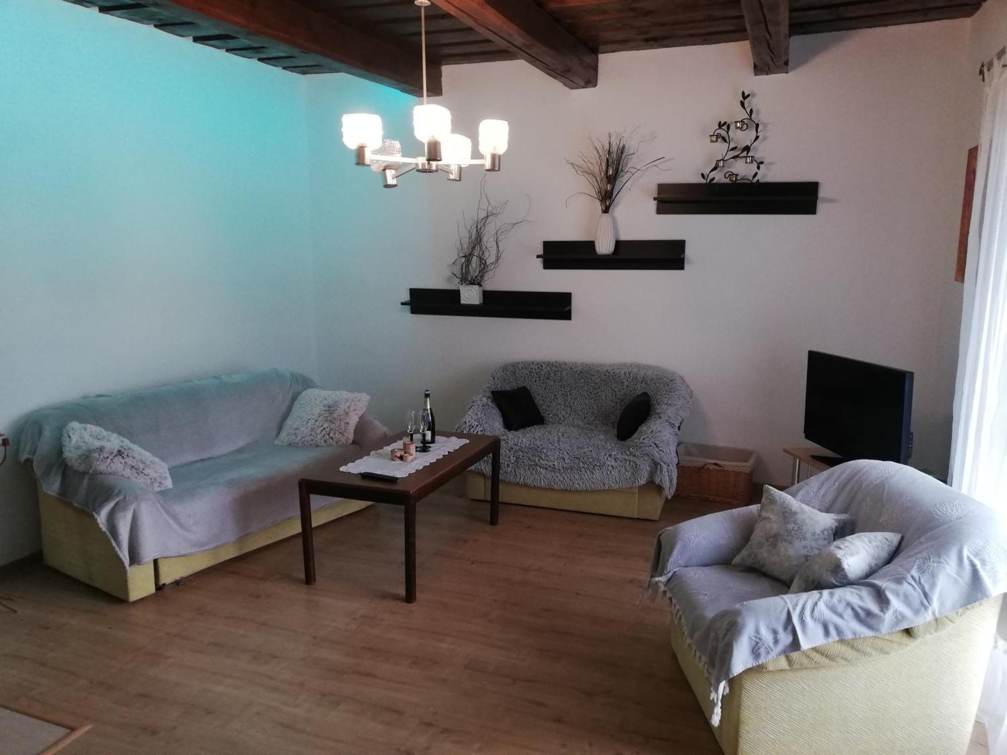 Apartman Lucky 5 Izbovy Rodinny Dom 외부 사진